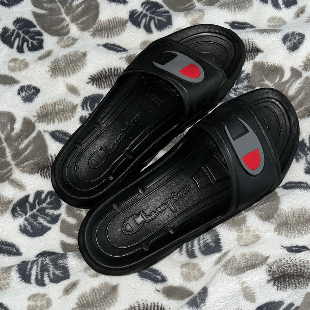 Champion Slides Mens Size 8 Women’s 10
